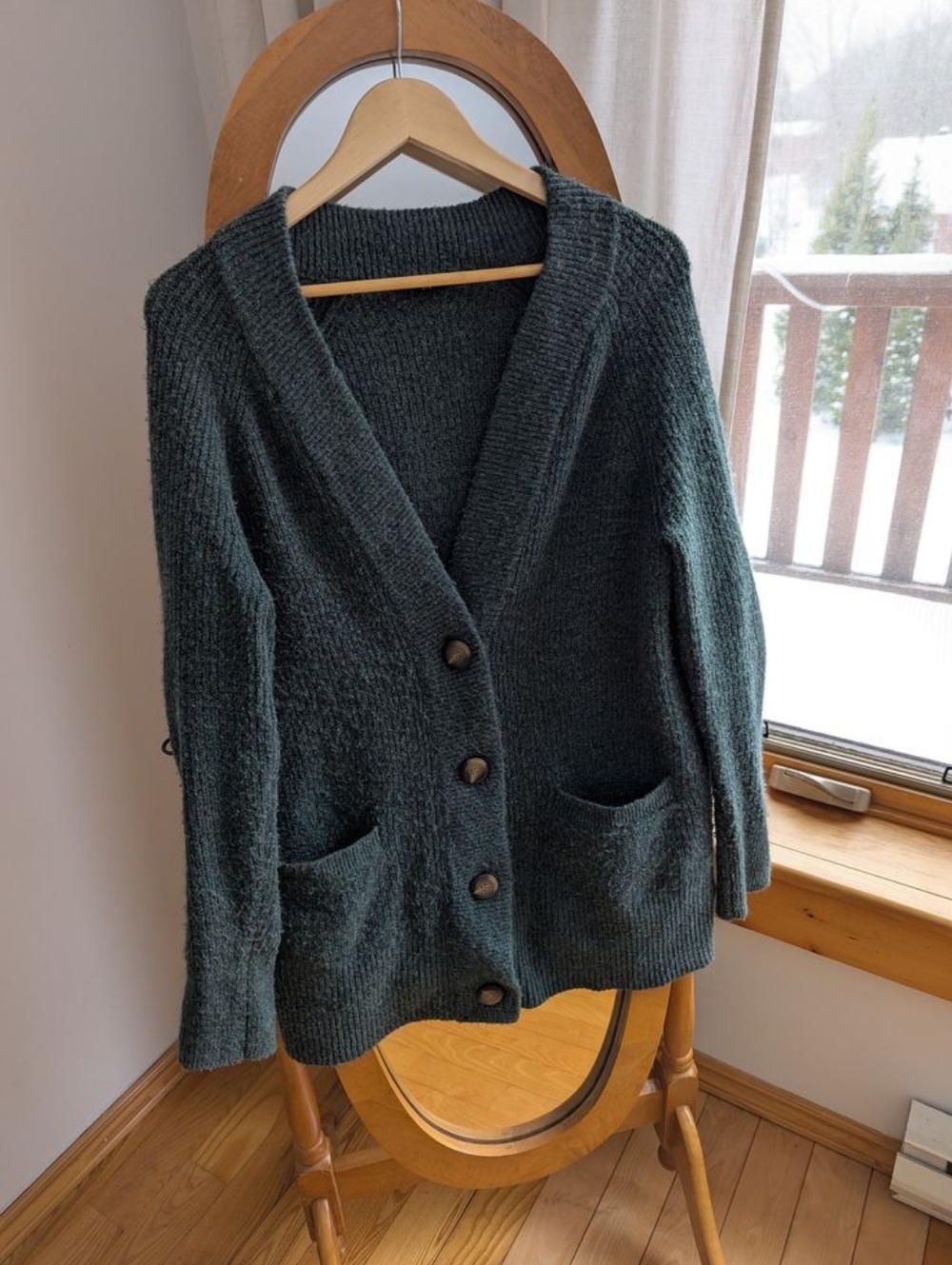 🌻 2/$15 - Denver Hayes - Green Cardigan - Picture 1 of 7